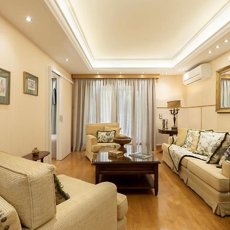 Vouliagmeni'S Elegance By Acropolis Suites Athens Exterior photo