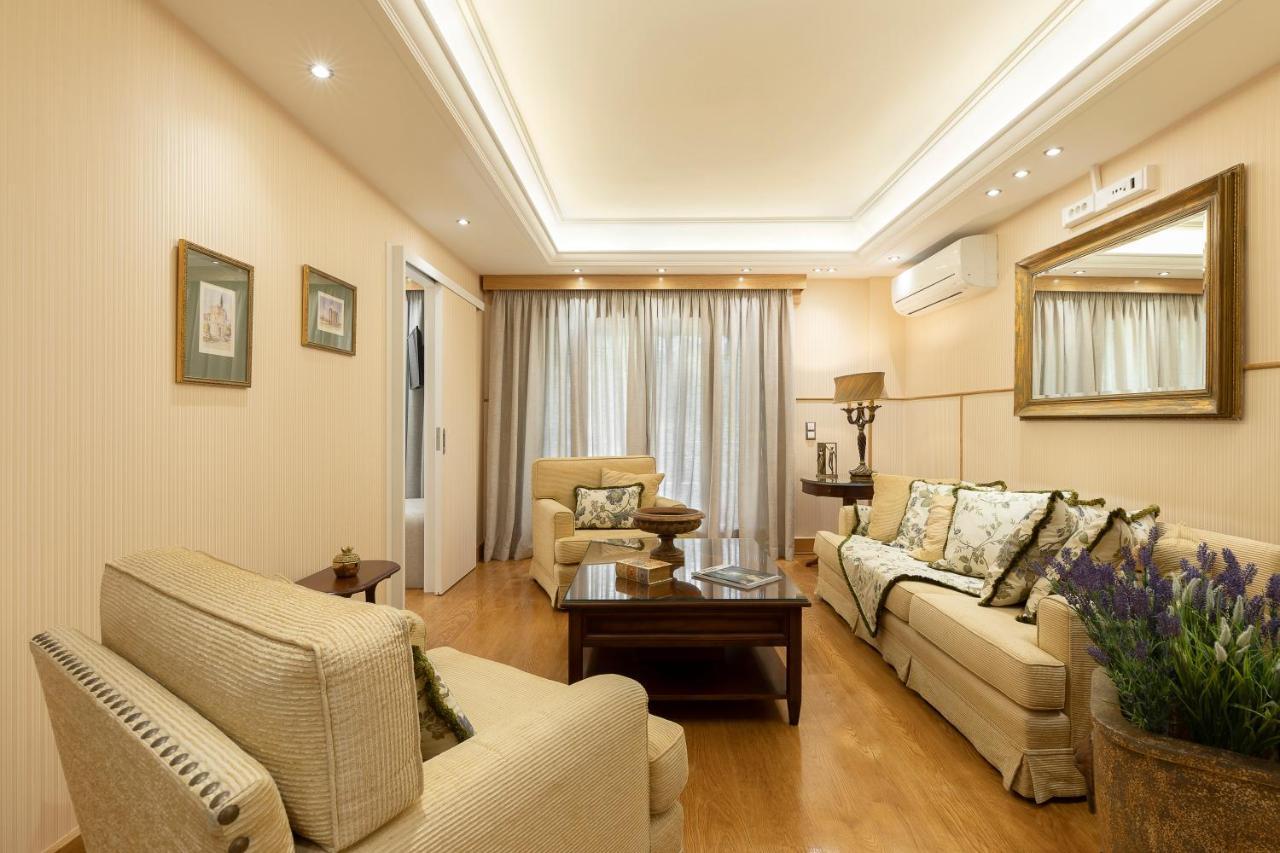 Vouliagmeni'S Elegance By Acropolis Suites Athens Exterior photo