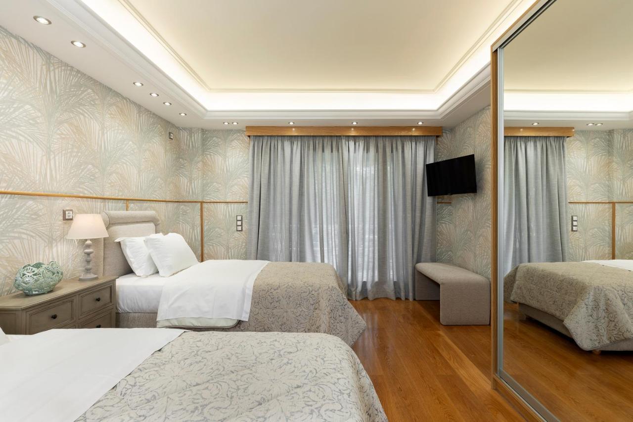 Vouliagmeni'S Elegance By Acropolis Suites Athens Exterior photo
