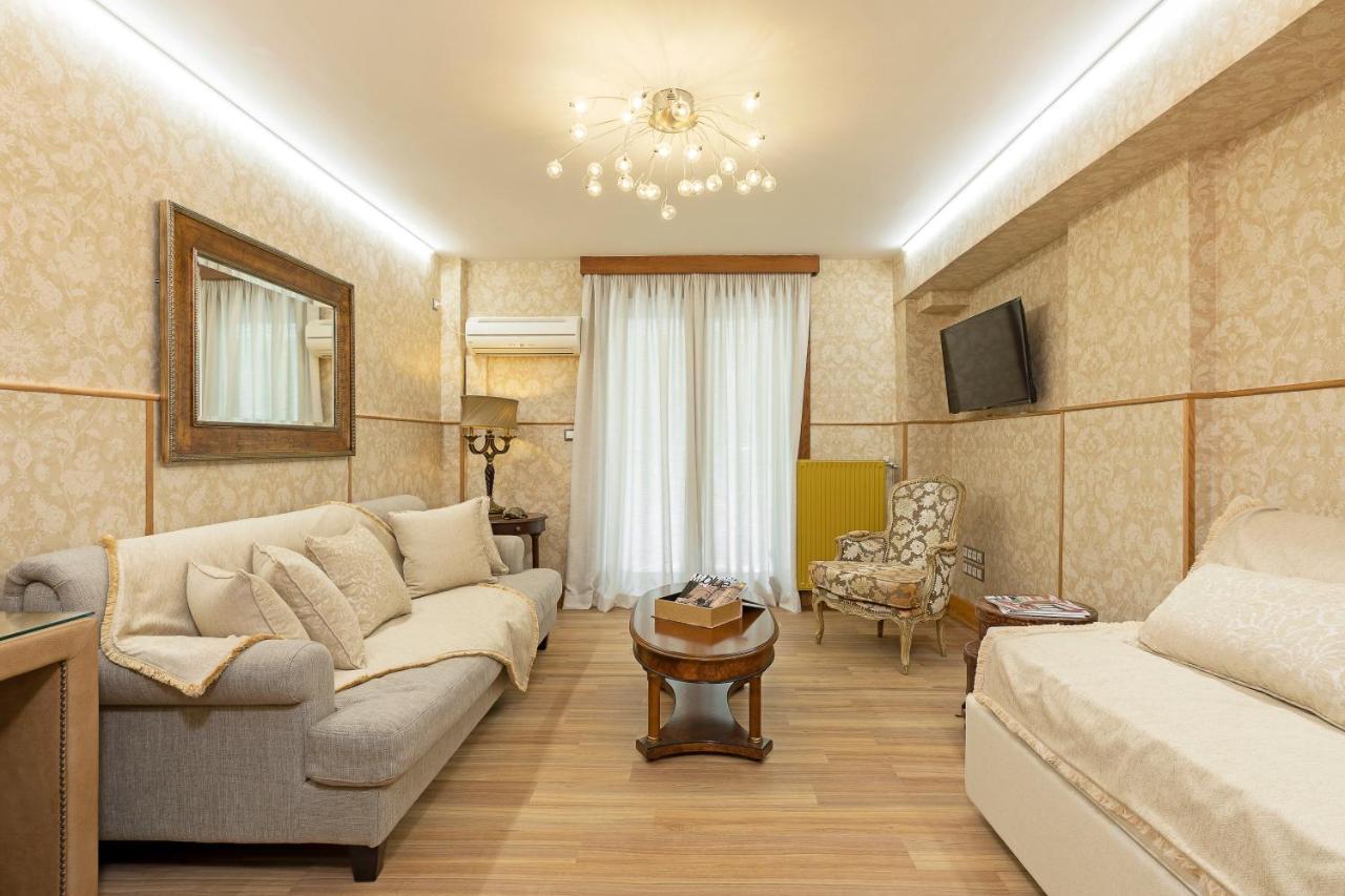 Vouliagmeni'S Elegance By Acropolis Suites Athens Exterior photo